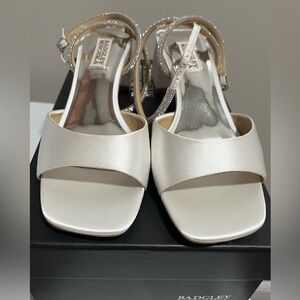 Badgley Mischka White Satin Heels